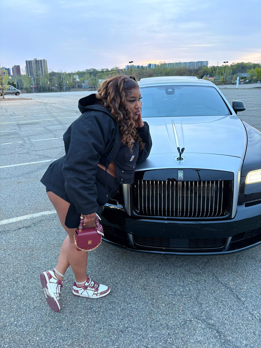 PVDBIGGIE's tweet photo. PUSH of a Button is now available NOW on all major streaming platforms Music video is COMPLETE .‼️‼️ ITS UP TO YALL LMK IF YALL WANT IT 😈
Drop a 🔥 if you’re ready! #PushOfAButton #NewMusicVideo #ComingSoon 🎥🎶” https://t.co/AyL2YSUxGE