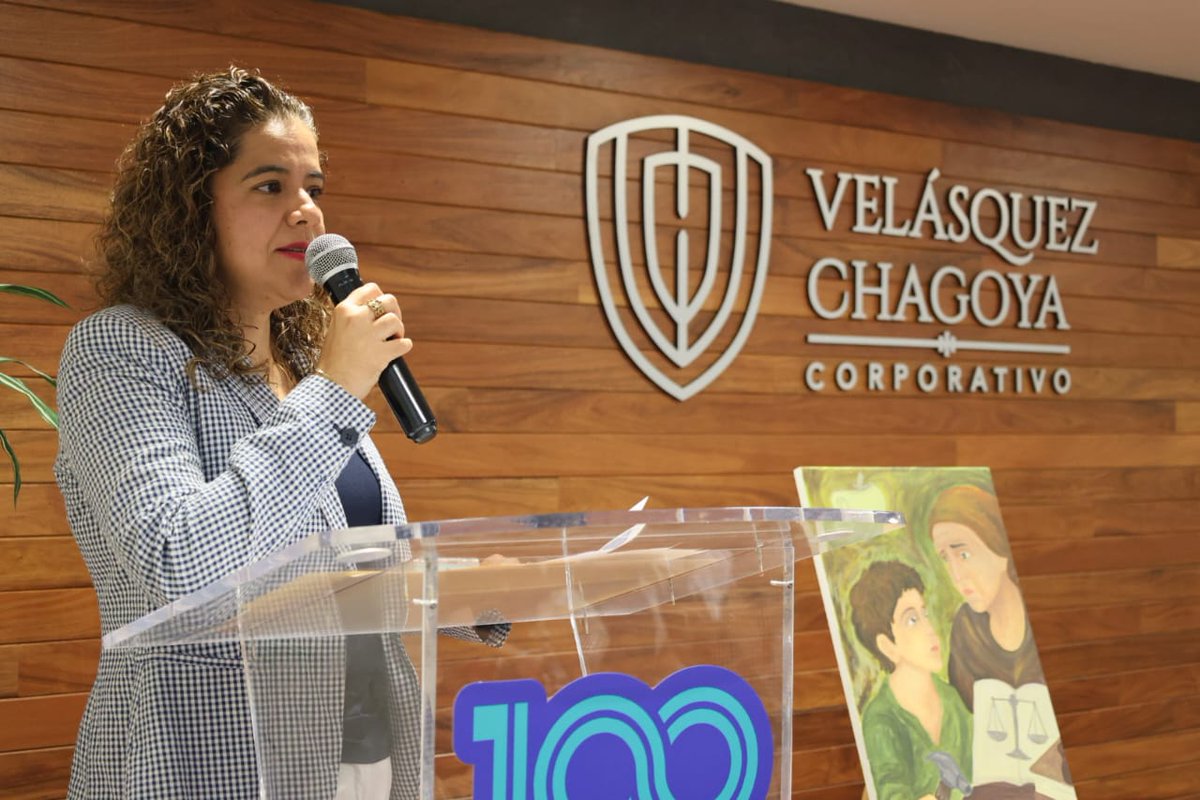@TSJOaxaca (@tsjoaxaca) on Twitter photo #EstaMañana, la <a href="/MagistradaBRJ/">Magda. Berenice Ramírez Jiménez</a> asistió a la inauguración del evento académico “Galería: tejidos sociales”, organizado por la Fundación <a href="/100XOaxaca/">100 X OAXACA</a> y la <a href="/UnivasOaxaca/">Universidad Vasconcelos</a>, cuyo objetivo es promover el diálogo intercultural y visibilizar las expresiones artísticas. #EstaMañana, la <a href="/MagistradaBRJ/">Magda. Berenice Ramírez Jiménez</a> asistió a la inauguración del evento académico “Galería: tejidos sociales”, organizado por la Fundación <a href="/100XOaxaca/">100 X OAXACA</a> y la <a href="/UnivasOaxaca/">Universidad Vasconcelos</a>, cuyo objetivo es promover el diálogo intercultural y visibilizar las expresiones artísticas.