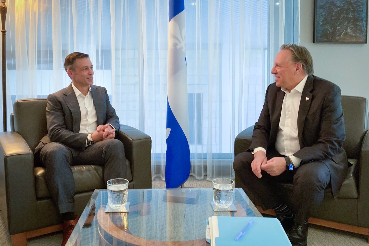 Avec le président de Chantier Davie, James Davies.
Nous avons discuté de projets pour créer des emplois bien payés au Québec.