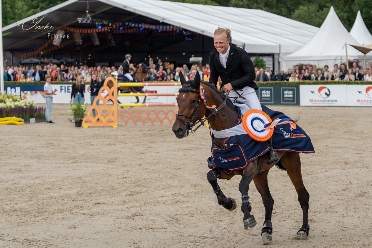 VechtdalTV's tweet image. Topruiters naar CSI Ommen
-----&amp;gt; ap.lc/yhRpi
#CSIOmmen #paard #Ommen #CSI