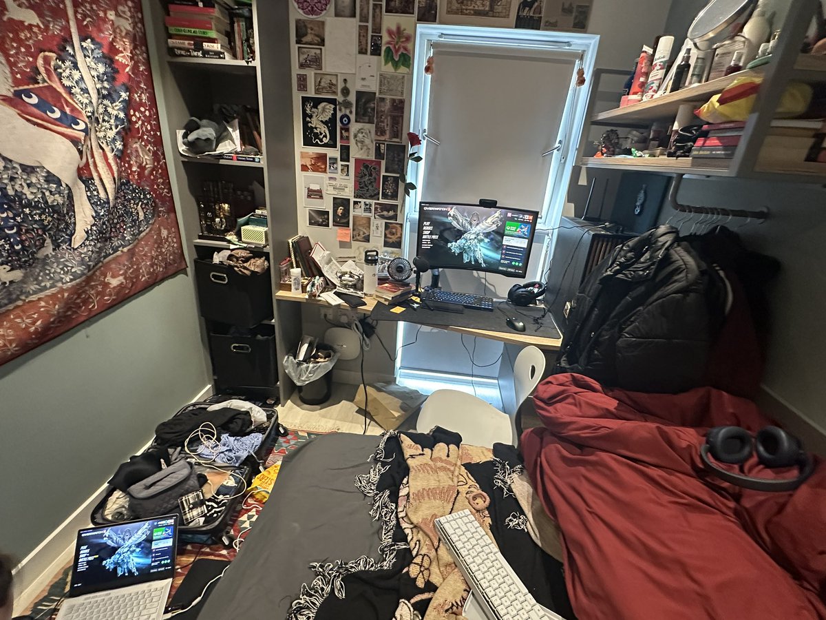 The <a href="/SpecialRatt/">Special Rat</a> LAN (EU Stadium queues are NOT safe🚨🗣️)