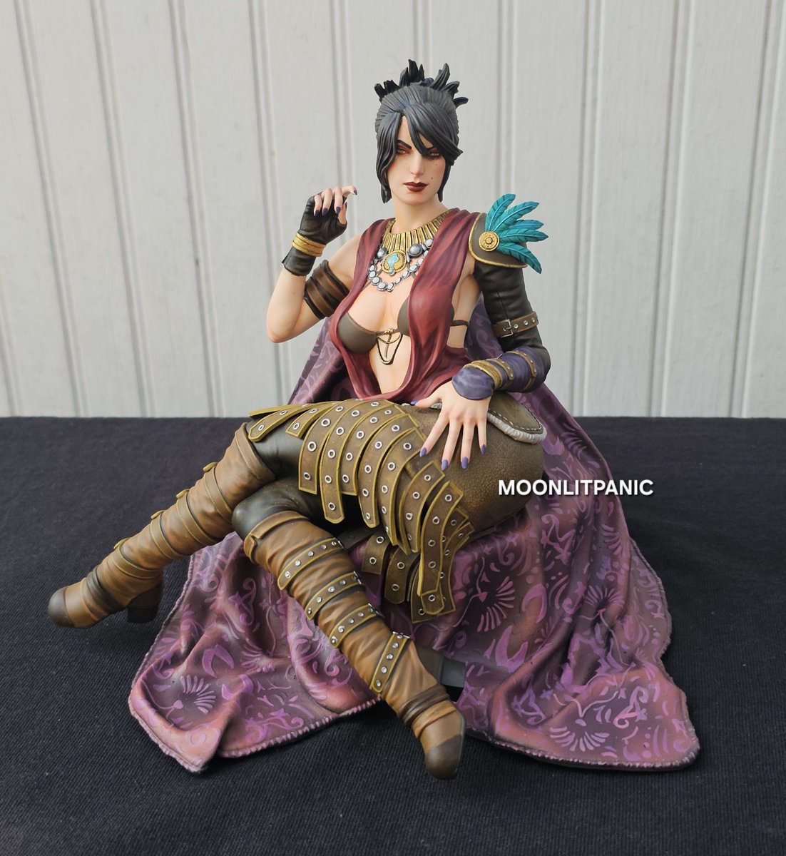 MoonlitPanic's tweet image. Morrigan from Dragon Age is complete! I was excited to be asked to paint one of my OG video game wives! She was done as part of an art trade with the very talented @AnnicaDraws

-3d model: @MinisTorrida

#Morrigan #dragonage