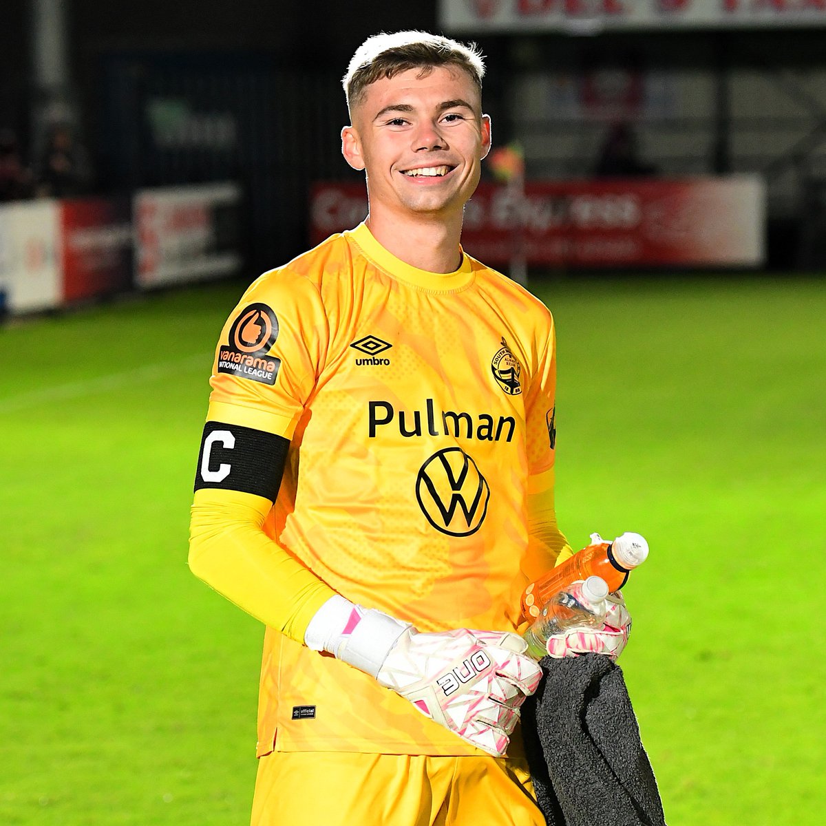 ✍️ We are delighted to announce that Kyle Seymour has signed a new deal to keep him at the club!

Well in, Seymour! 👊

#SSFC #AlwaysReady