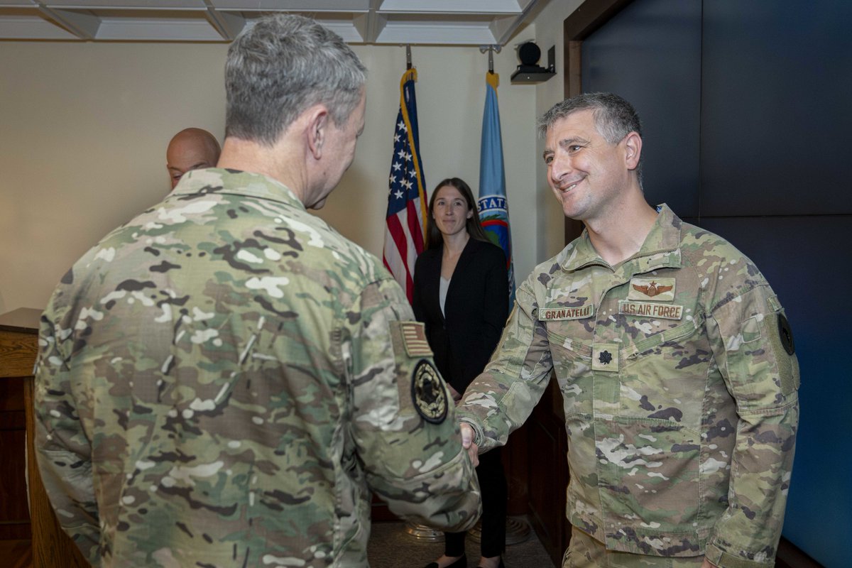 thejointstaff's tweet image. During his visit to @USAfricaCommand, General Caine had the honor of celebrating some of #AFRICOM’s best performers. We are thankful for all of the incredible people who make our operations in #Africa possible and will continue to support them in all that they do.
