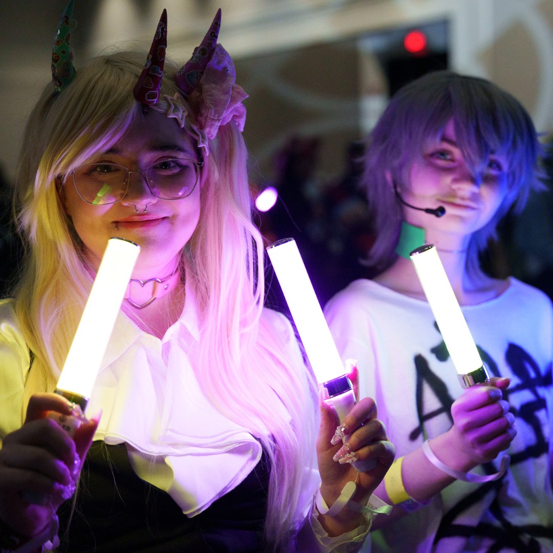 💡✨ IdolFest fans at WasabiCon, you lit up the stage waving those penlights! From rainbow waves to perfectly timed chants, your energy turned every performance into an unforgettable experience. 🌈🙌Are you excited to IdolFest in October 2025?!