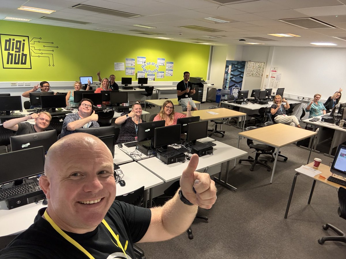 daveyweston's tweet photo. Glorious day in Ipswich for the Digital Futures conference at Suffolk New College.
Loved sharing @edpuzzle with teachers across the college, and as always, how we can support so many different subjects.
#edtech #interactivelearning
@suffolknewcoll #joyfe https://t.co/wQ7WQjXVBA
