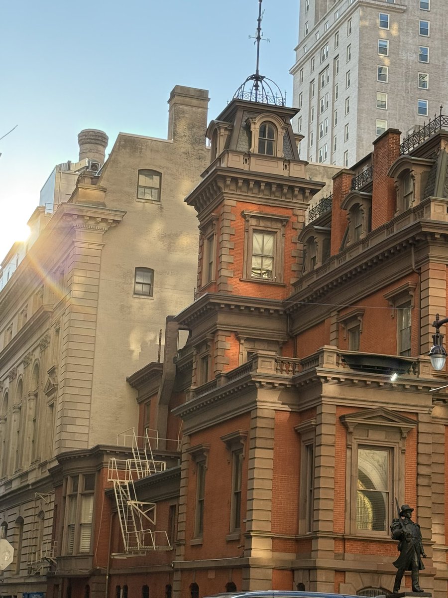 Philly was hot but we love the architecture. ❤️