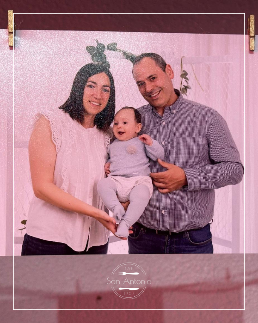 CAFEFELI's tweet photo. Este fin de semana en #BarSanAntonio tuvimos el placer de acoger el bautizo de Alejo 👶❤️

¡Muchas gracias por confiar en nosotros para celebrar un día tan especial!

#Fitero #gastronomia #fiteroesgastronomia #Celebraciones https://t.co/jrCaAz7epn