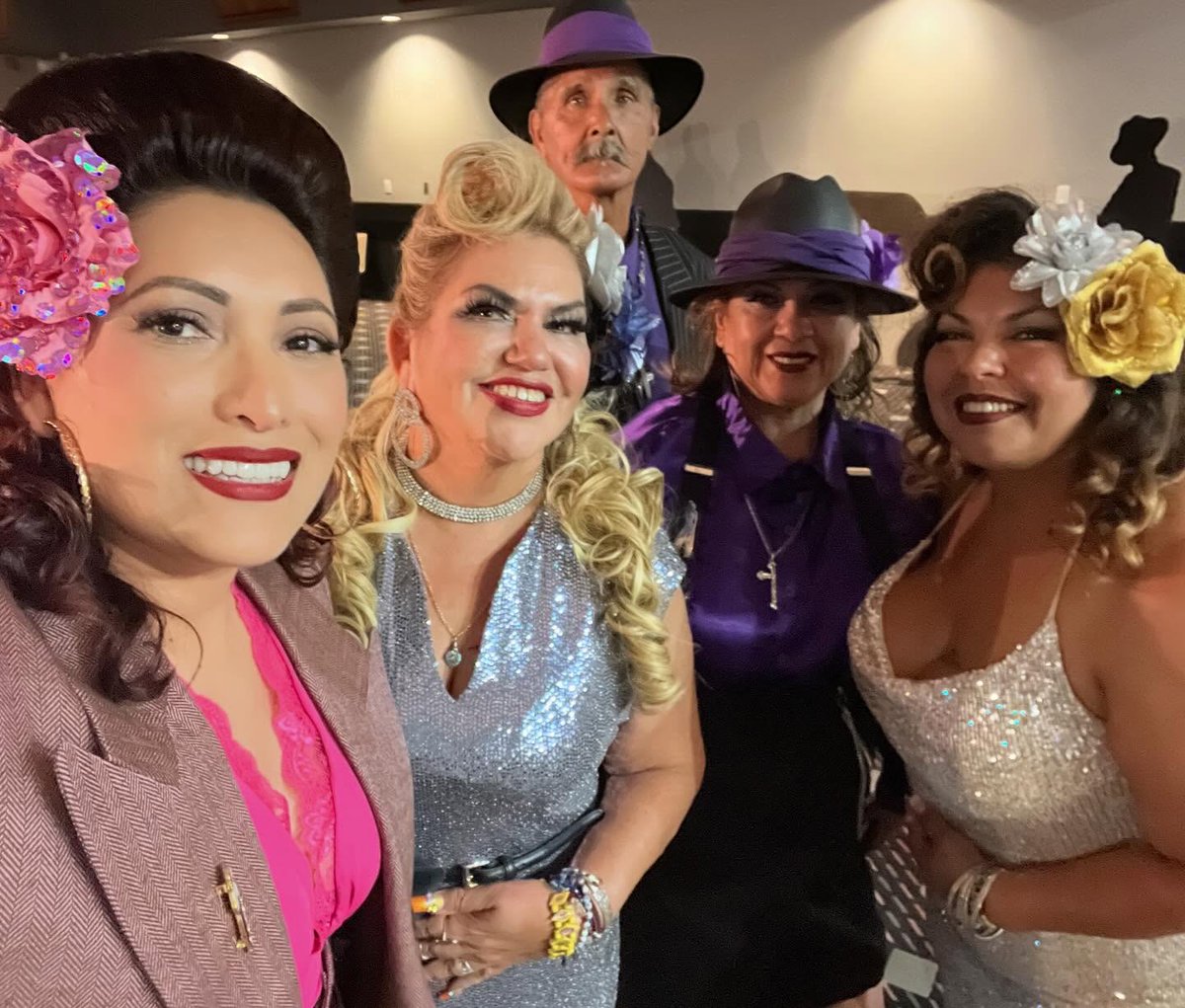 Tickets for the annual Pachuco Ball are now on sale! 

In partnership with Cultura Con Llantas, more information here: riversideartmuseum.org/event/pachuco-…