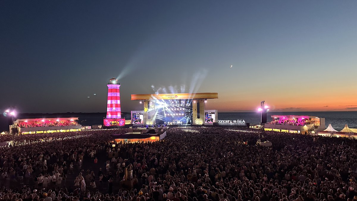 Maandag is mooie Zeeuwse foto-dag! Dit keer uiteraard een foto van Concert at Sea. Het was weer een super-mooie editie: tot volgend jaar! Fijne week allemaal!

#zeeland #cas2025