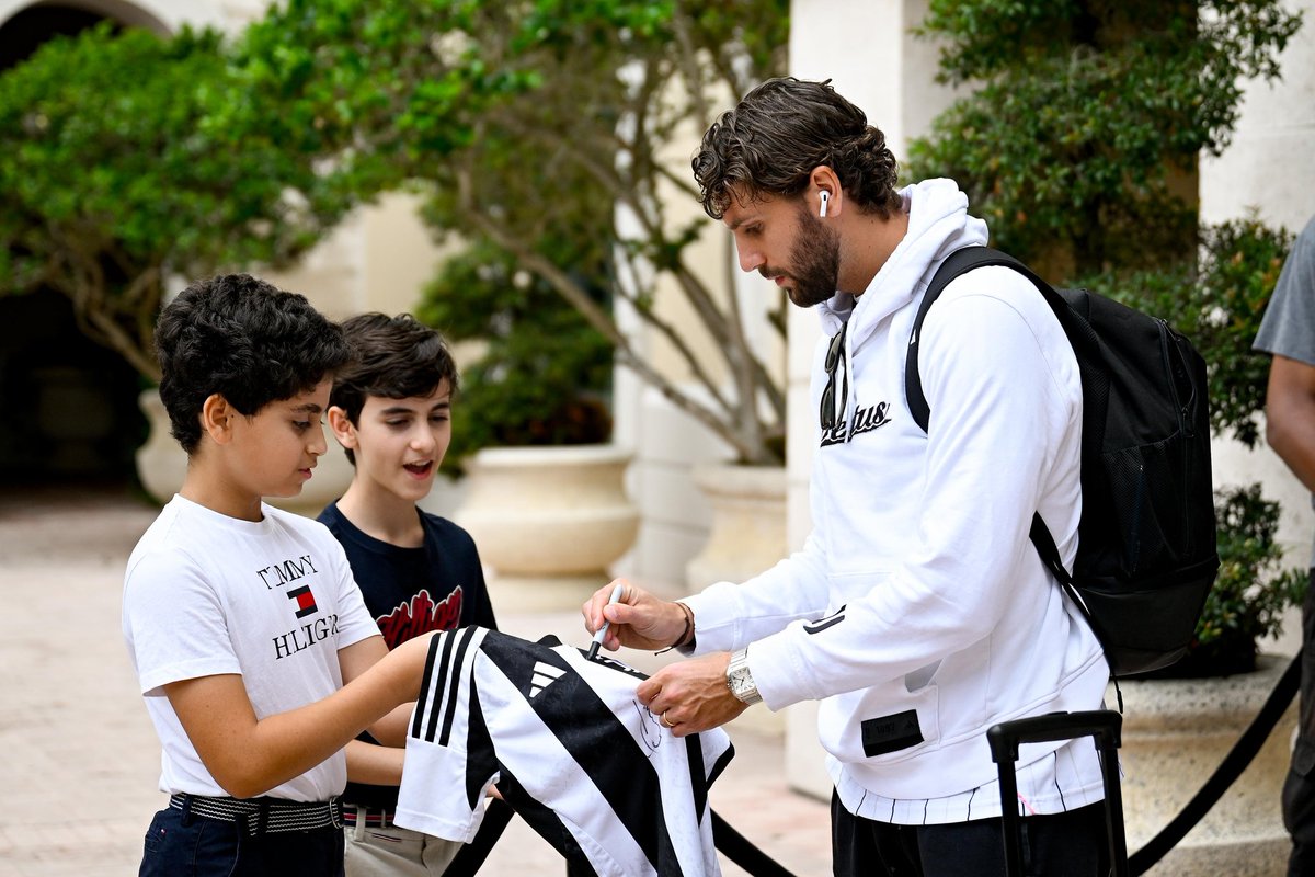 في الطريق إلى أورلاندو ⬅️📍