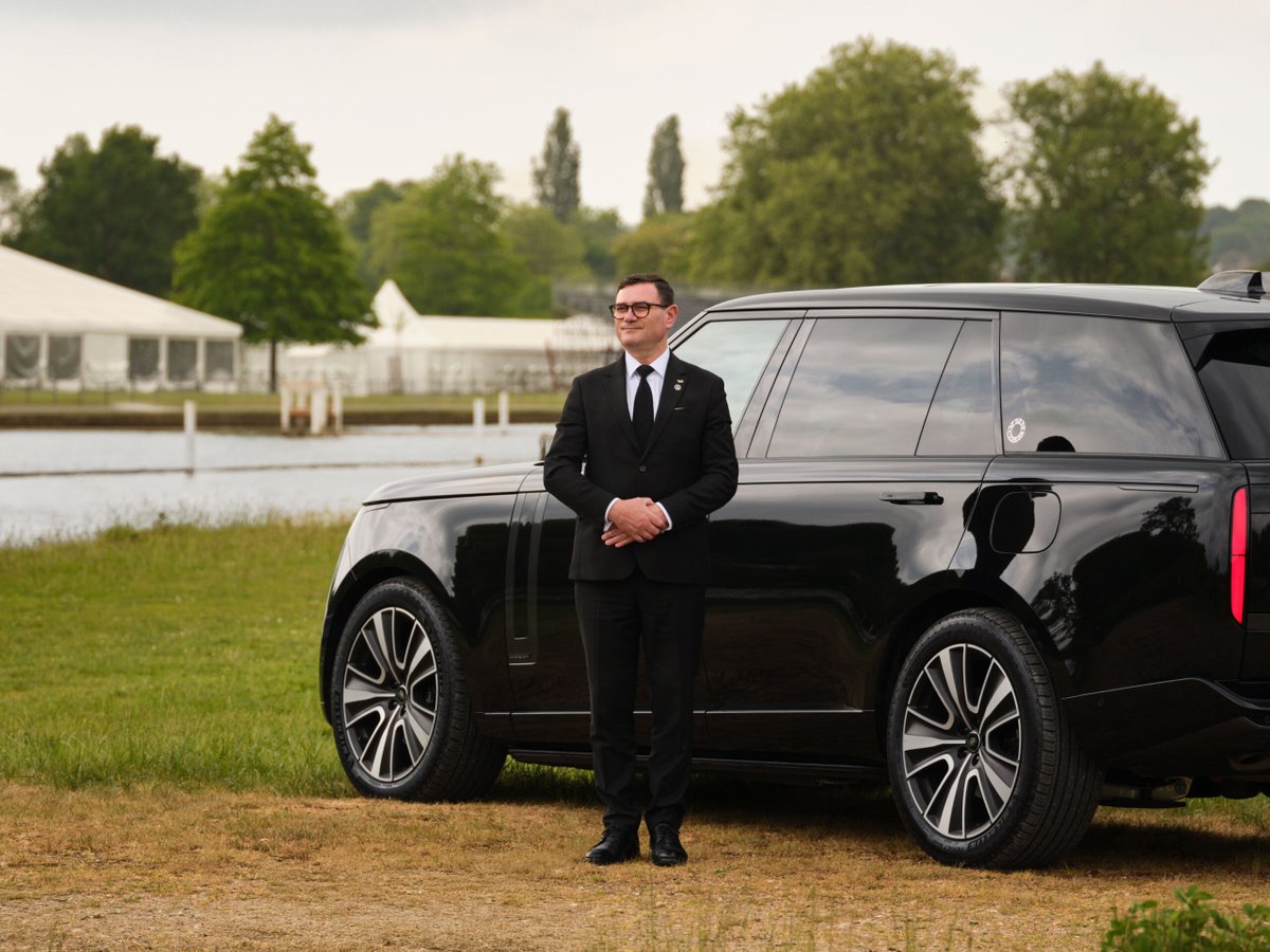 Wheely is honoured to be the first Official Chauffeur Partner of <a href="/HenleyRegatta/">Henley Royal Regatta</a>, a celebrated tradition with over 185 years of history. 
Enjoy exclusive drop-off and pick-up points providing the closest access to the enclosures.