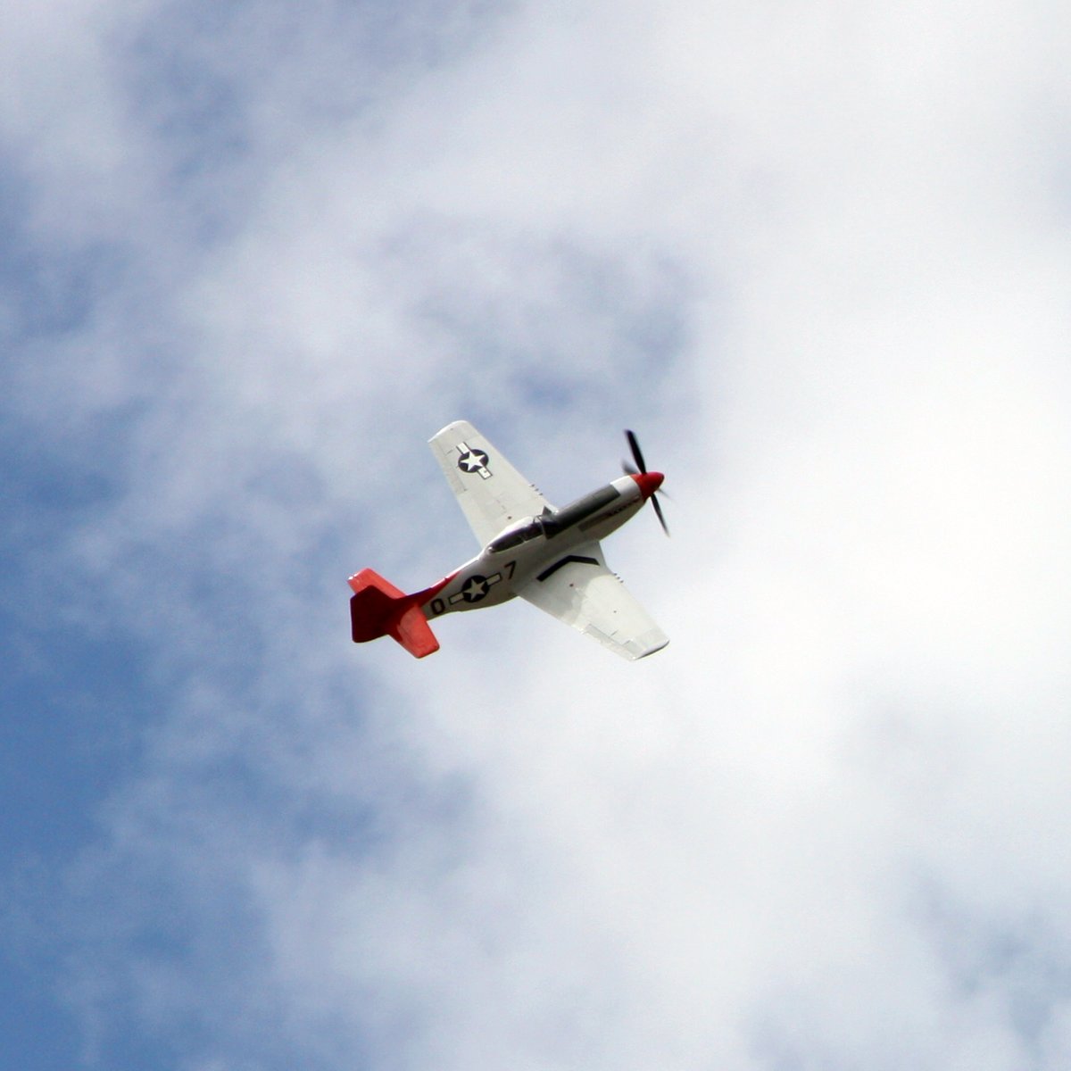 What a day at the Coeur d'Alene Air Show &amp; Expo! There was an incredible turnout, stunning aerobatics, and aviation fun for all ages. Shoutout to the Felts Field Sky Queens for making an appearance and inspiring the next generation! #EDMO #CDAAirShow #FeltsFieldSkyQueens