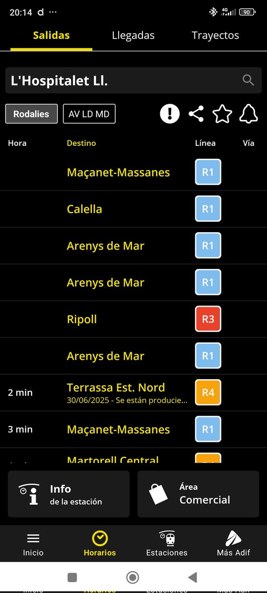 makedifferencev's tweet photo. @rod1cat Por eso hay 5 trenes sin salir https://t.co/2C7i2QXp1w
