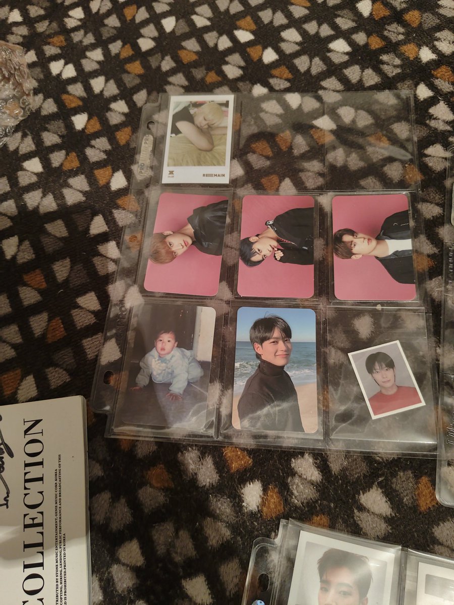 xXPrinceSeohaXx's tweet photo. Vendo albumes firmados, photocards y más

Knock y Remain a 1000 pesos

S/S collection y gravity a 1500 pesos *

Las photocards varían de 100 a 500 pesos

*Contiene todo

**Precios negociables

Entrego solo en MEXICO

#KNK #크나큰 https://t.co/SyjGcWSDea