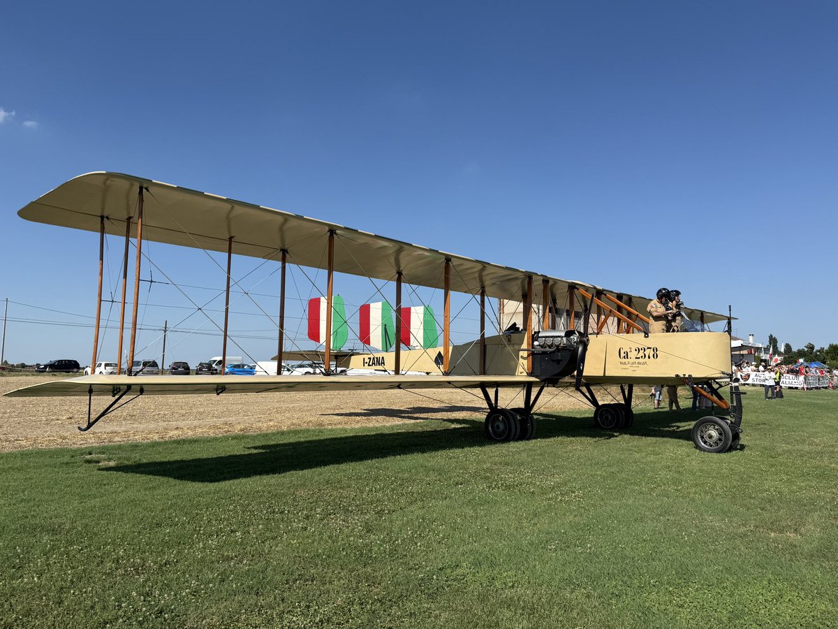 Questo affare vola. Caproni Ca3