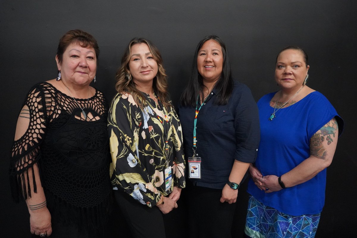 To help ensure culturally safe care for Indigenous patients as they navigate the health care system, <a href="/BCHSYS/">BCHS</a> established the Indigenous Health Service &amp; Indigenous Medicine Division involving Indigenous leaders &amp; navigators: ow.ly/pjpp50WiARH 
#IndigenousHealth #HeretoCare