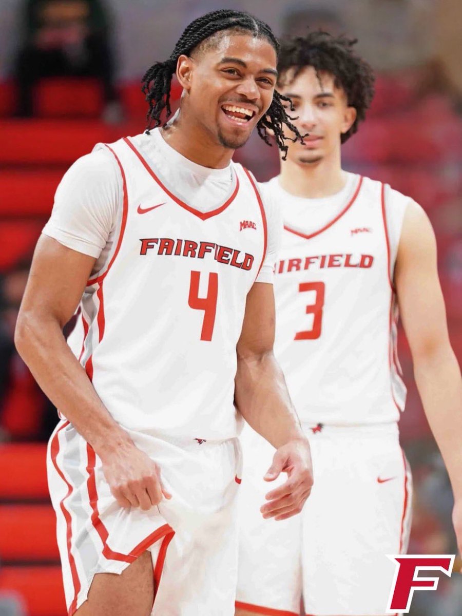 After a great live period weekend, I am very blessed to announce that I have received my 3rd division 1 offer from Fairfield University 🔴⚪️ !! #ᴀɢᴛɢ #gostags