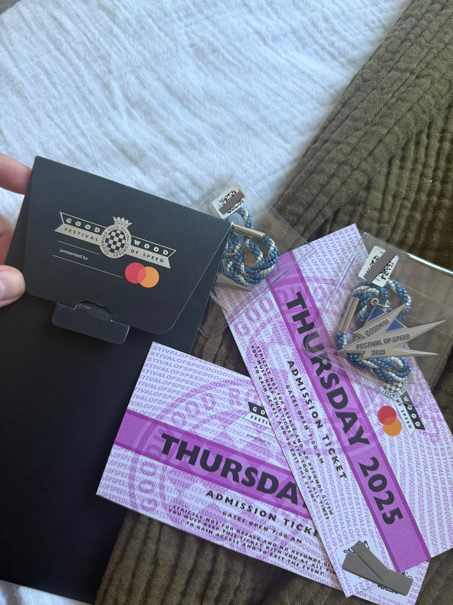 beckygibbs's tweet photo. The BEST type of mail to come home to…

My first ever FoS awaits (two days before my birthday as well so it’s a kickstart to the celebrations) 🏎️🏎️ https://t.co/tOcxHxhic1