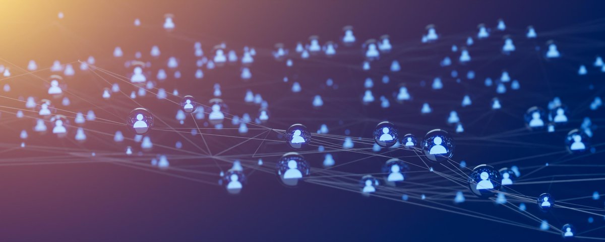 SGHC_French's tweet photo. Les plateformes ne sont que le reflet de ce que furent et sont encore les médias.

Les événements font la Une durant quelques jours et disparaissent aussi vite qu´ils ne vinrent, alors que les dirigeants, quant à eux, tracent leur chemin et continuent à faconner l´humanité sans se soucier du peuple.

Quant à la véracité des faits exhibés sur les réseaux sociaux, elle n´a d´égale que les mensonges de ceux qui en ont eu l'exclusivité durant des décennies.

Somme toute, Illusoire, inoffensif.

Le changement dans la continuité...

Credit: Vecteezy