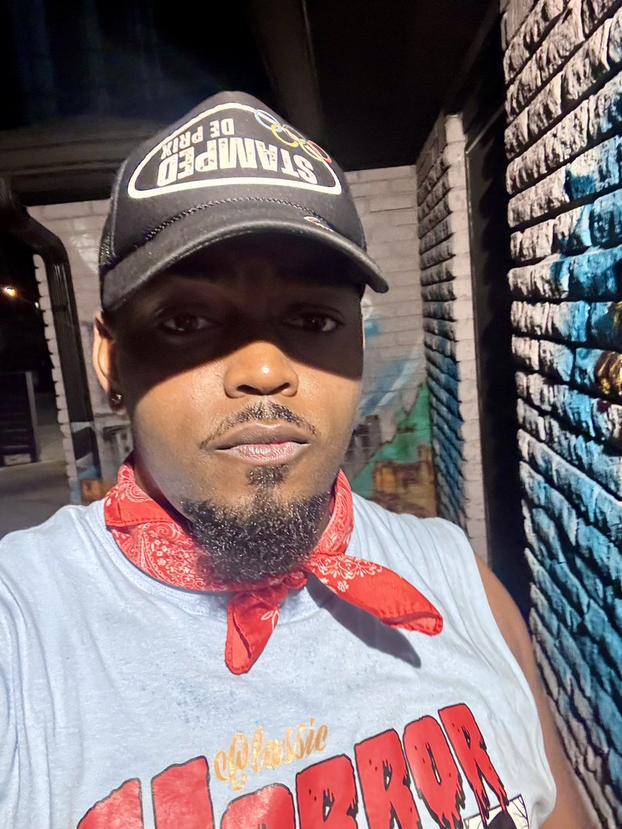 tydorrian's tweet photo. face card valid. https://t.co/EDOFdtsGUy