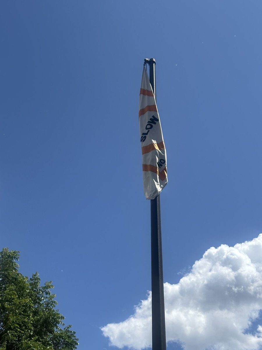 The No Wake flags are up at Fish Lake in #MapleGrove because the water level is too high. There’s a debate brewing over these “no wake” restrictions on MN lakes. A local group is trying to roll back restrictions so they can use the lake for recreation. #nowake <a href="/kare11/">KARE 11</a>