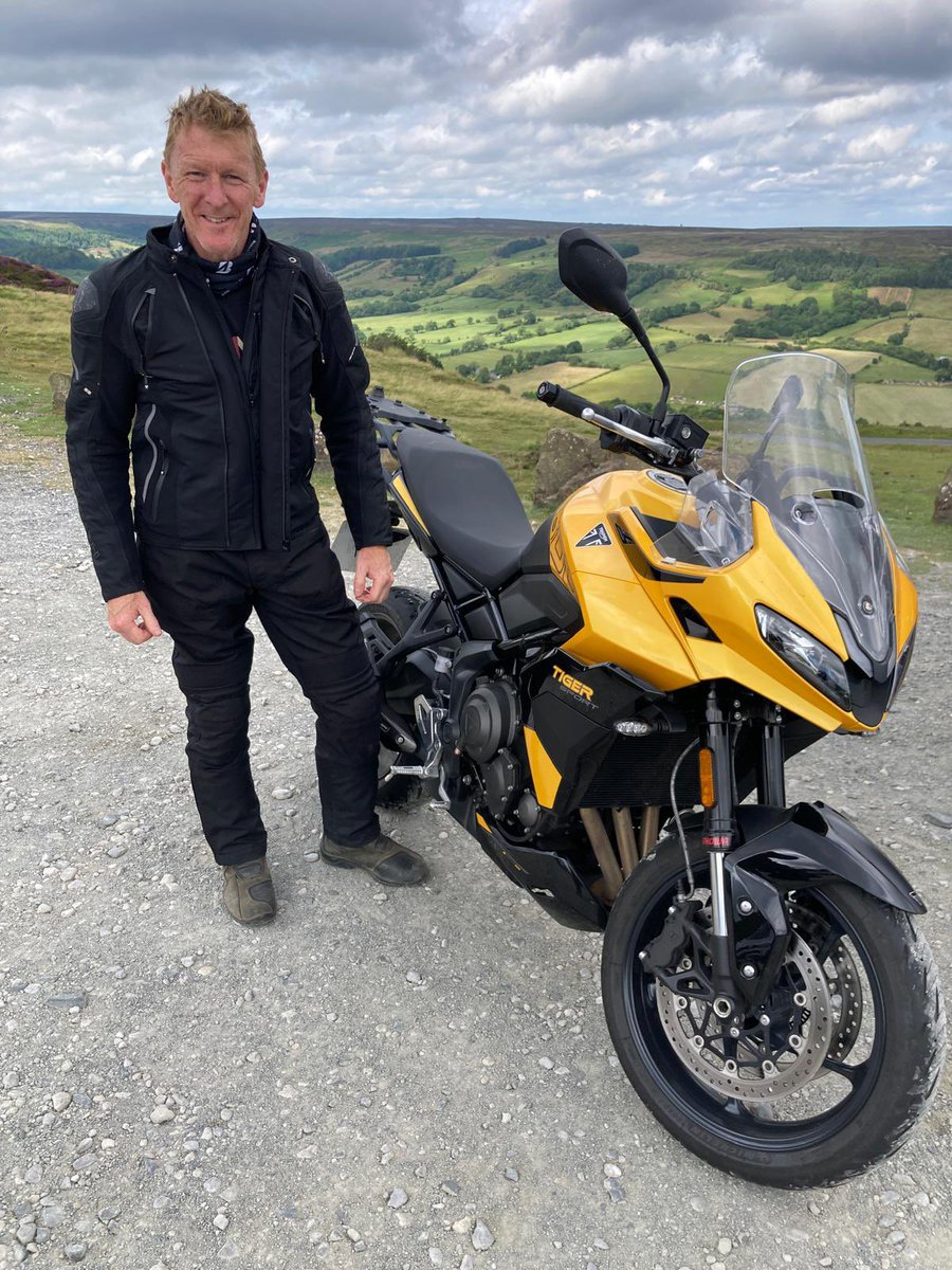 astro_timpeake's tweet image. A stag weekend to remember. Great friends, great bikes, amazing weather and nearly 800 miles through some of England’s most spectacular scenery. 

Thank you @UKTriumph for letting me try out the brilliant new Tiger 800 Sport for the occasion.

#northyorkmoors #triumph #fortheride