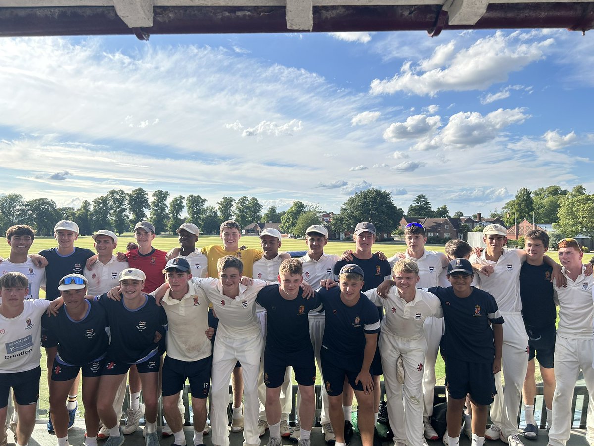 The 1st XI boys got their Silk Trophy campaign off to a winning start with a magnificent performance against a strong Grey College touring side.

Grindlay took 3-27 as the South Africans posted 266 all out before a fantastic chase.

Ogilby 67
Hursthouse 65
Bolingbroke 54*