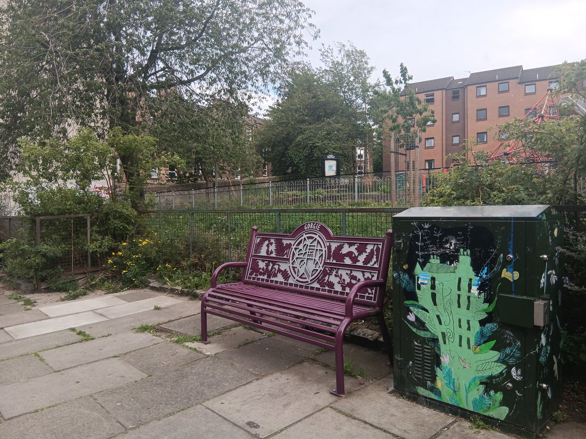 Phone box also removed from White Park!