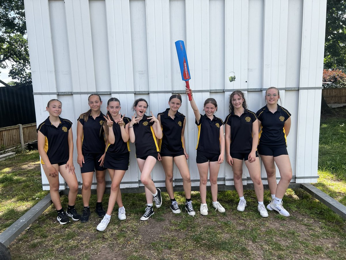 It was a pleasure to spend the day with these superstar cricketers today 🏏
A fabulous turnout for the first Cannock and Lichfield schools cricket competition! 
Same again tomorrow for KS4/5! Thank you <a href="/hammerwich_cc/">Hammerwich CC</a> for hosting! 

#PassionPridePerform🏆