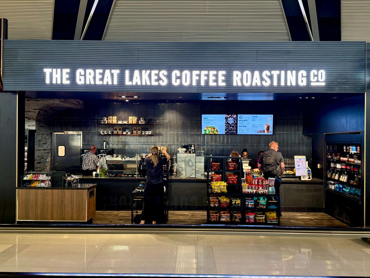 New options for DTW customers!
Born in Detroit Kitchen + Bar showcases the best of Detroit’s food and beverage scene with items from local retailer Born in Detroit and is co-branded with the Great Lakes Coffee Roasting Company. 
Stop by near Gate B8 in the McNamara Terminal.