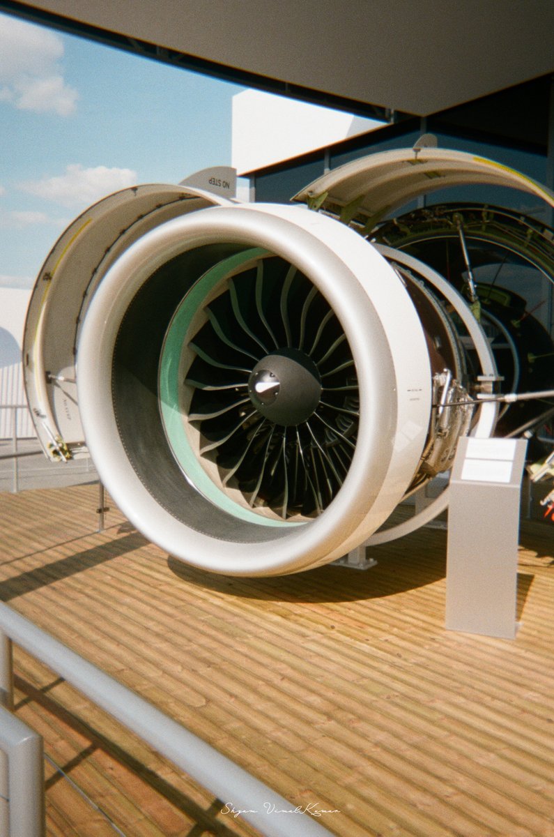 ShyamVimalKumar's tweet image. This was not just about seeing the aircraft up close, but also respecting the amount of work the community puts all together to make this successful. Happy faces and catching up with people (or Penguins @embraer) made this event special. Until next time!

#ParisAirShow #PAS2025