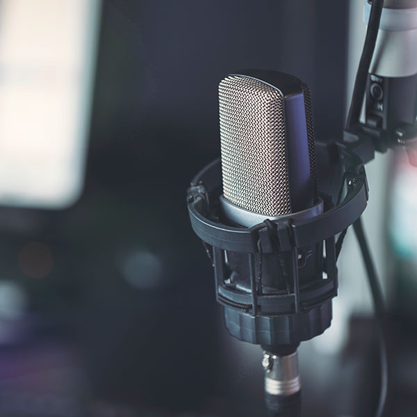 What if #AI helped scientists #communicate their work by generating clear, easy-to-understand #podcasts?

Researchers explored this possibility in new work, testing how engaging and reliable podcasts created by AI were at discussing a research article. bit.ly/4lvLAop