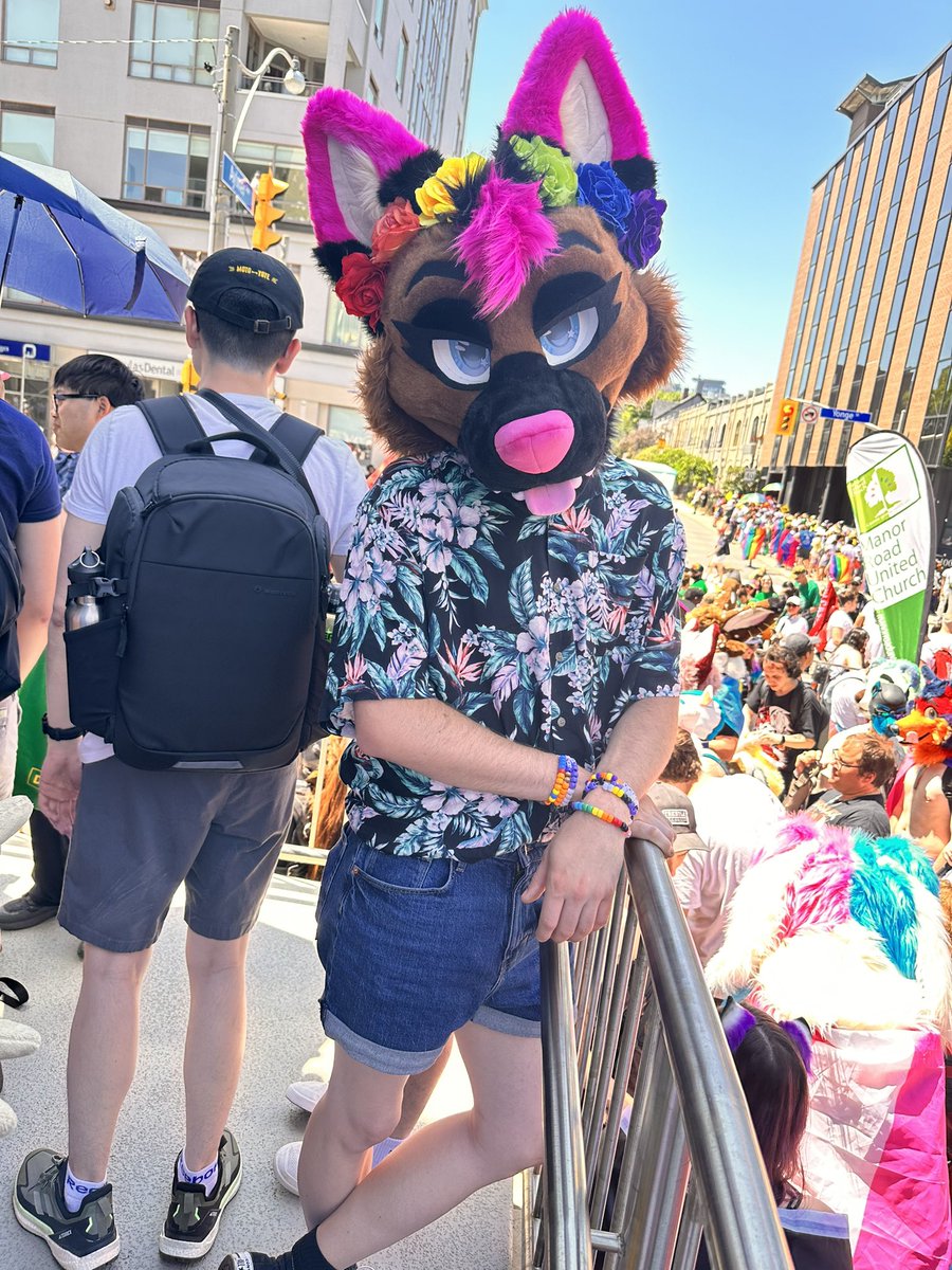 Had a great first pride in Toronto 
❤️🧡💛💚💙💜

✂️: <a href="/ThePhoenixNest_/">🔥🪶Phoenix Nest🪶🔥</a>