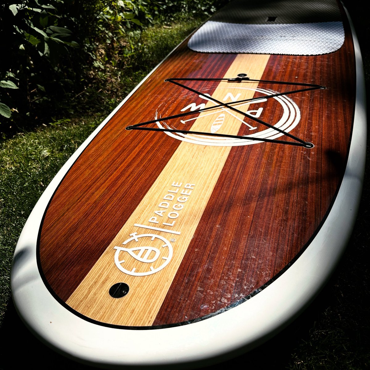 PNWPaddleboards's tweet image. We&apos;re beyond stoked to have Paddle Logger as our amazing sponsor! It&apos;s a match made in heaven! Had a blast slapping their sticker on the Runabout this morning.
#PaddleLogger #PNWPaddleboards
#Mondays #StandUpPaddle #Pretty #SUP #PNW #Happy #peace #love #paddleboard #spokane