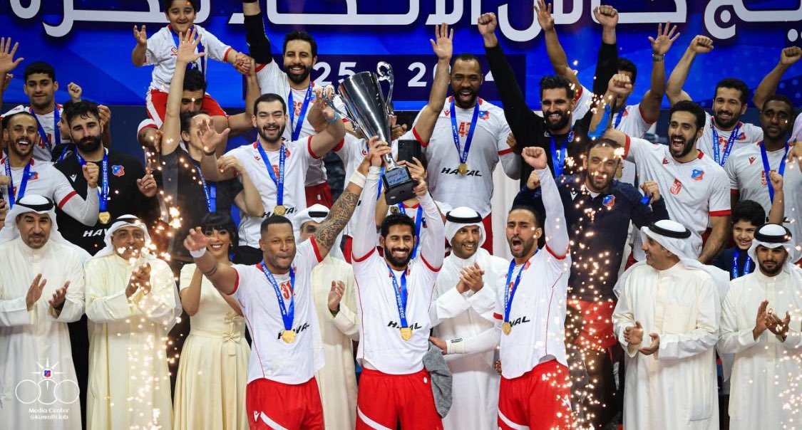 GAE_4A's tweet photo. ‌ ‌ 
"حنّا زعيـم الأرض حزناها طول بعرض🥇🤍"
 ‌ ‌ https://t.co/uRW0TPERt9