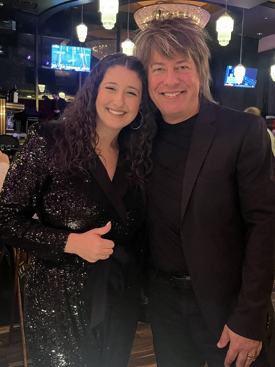 JeffRubys's tweet image. 📍 Nashville
Saturday night had a certain kind of shimmer. ✨ We were thrilled to have @paulsidoti and @thejadamusic share the stage—two of our favorite musicians coming together for an unforgettable evening of music and fun!
@TheRealJeffRuby