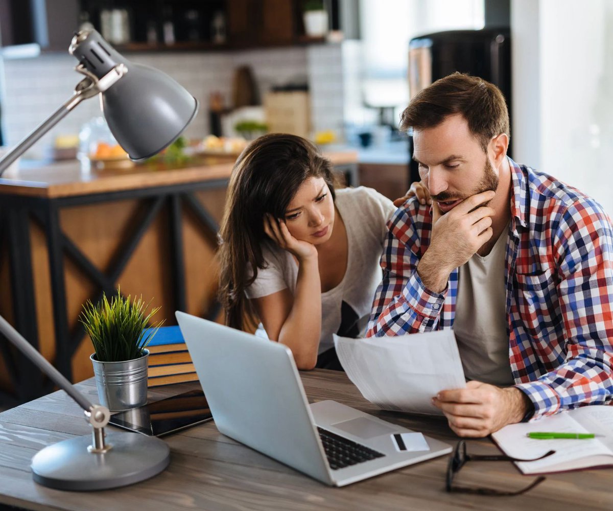 KristiSFP's tweet photo. When combining #finances with a partner and approaching the topic of splitting bills, I like to emphasize with clients that fair is not necessarily equal. Watch today's video blog where I explain! 
📽️ https://t.co/E4mU5SfHjo 

#financialplanning #Denver https://t.co/I6LCbAn1or