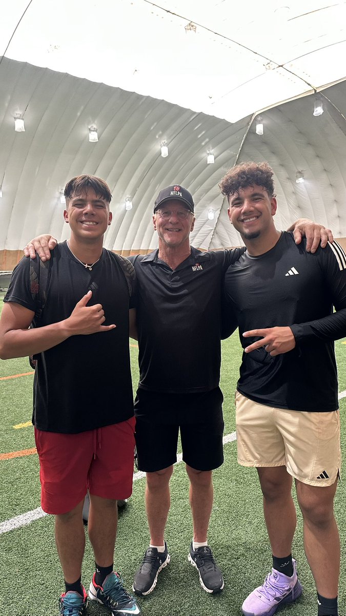 Athletes Edge USA (@athletesedgeusa) on Twitter photo Love it when them college boys come home where it all started !🔥
QB Dylan Raiola <a href="/RaiolaDylan/">Dylan Raiola</a> <a href="/HuskerFootball/">Nebraska Football</a>
QB Dayton Raiola
<a href="/DaytonRaiola/">Dayton Raiola</a>
<a href="/buford_football/">Buford Football</a>
Sky is the limit!!
#SmartWork #SpeedKills Love it when them college boys come home where it all started !🔥
QB Dylan Raiola <a href="/RaiolaDylan/">Dylan Raiola</a> <a href="/HuskerFootball/">Nebraska Football</a>
QB Dayton Raiola
<a href="/DaytonRaiola/">Dayton Raiola</a>
<a href="/buford_football/">Buford Football</a>
Sky is the limit!!
#SmartWork #SpeedKills