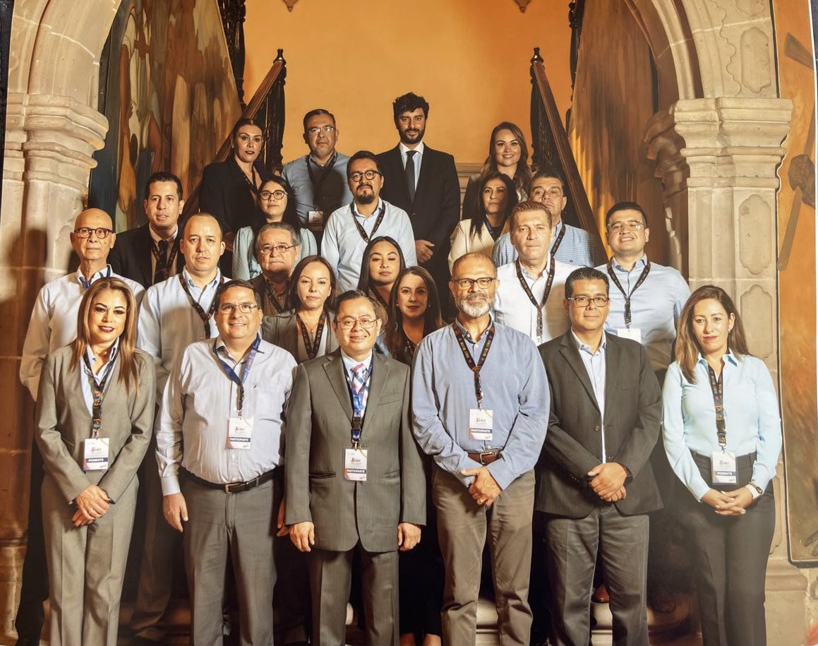 ✨ @sategto presentó en Durango la experiencia y resultados de los impuestos cedulares: un modelo moderno y eficiente al 2025. Trabajo en equipo, coordinación y compromiso que marcan la diferencia.

#SATEG #GuanajuatoEjemploVivo #Compromiso