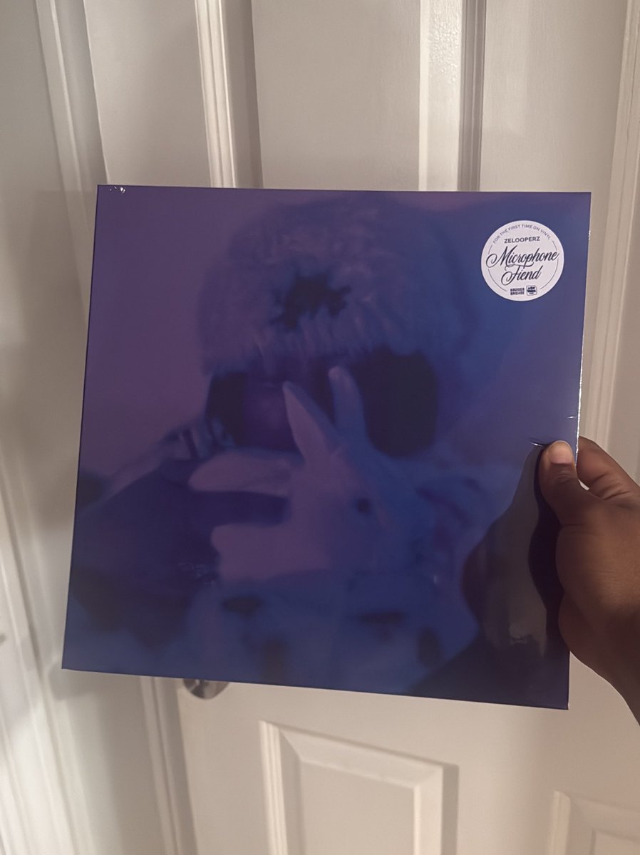 microphone fiend <a href="/ZelooperZ/">| Avant Gaurd |</a>