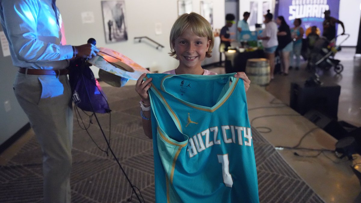 greensboroswarm's tweet image. Celebrated the future of our franchise with the best fans 💜