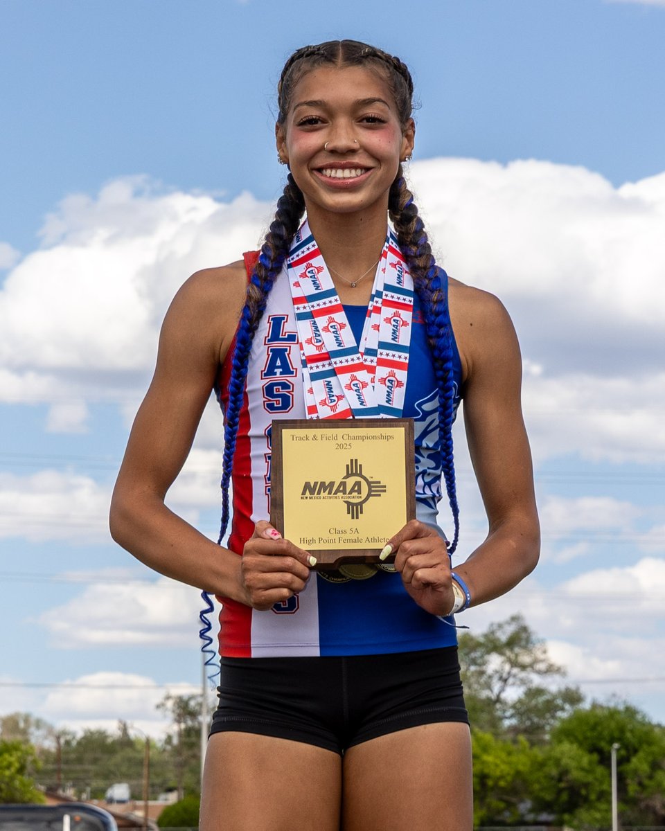 Gatorade announced Kaselle Davis of Las Cruces HS is the 2024-25 Gatorade New Mexico Girls Track &amp; Field Player of the Year. The senior scored a meet-high 26 points at the Class 5A state championships this past season, winning three individual titles.