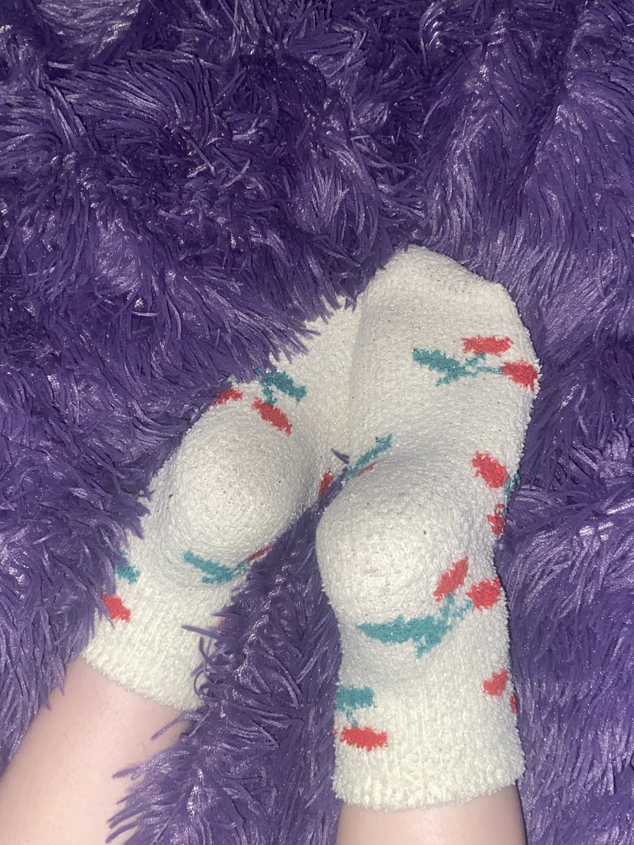 LovePureSole's tweet photo. 🍒🍒🍒 #feetworshi̇p https://t.co/ctOm7MXIxX