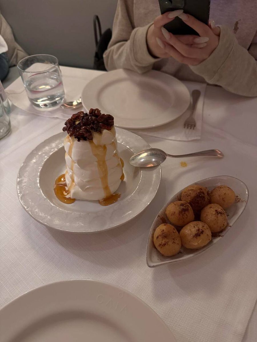 ayuelvvv's tweet photo. Food 🍲 https://t.co/DXWVSKbMS1
