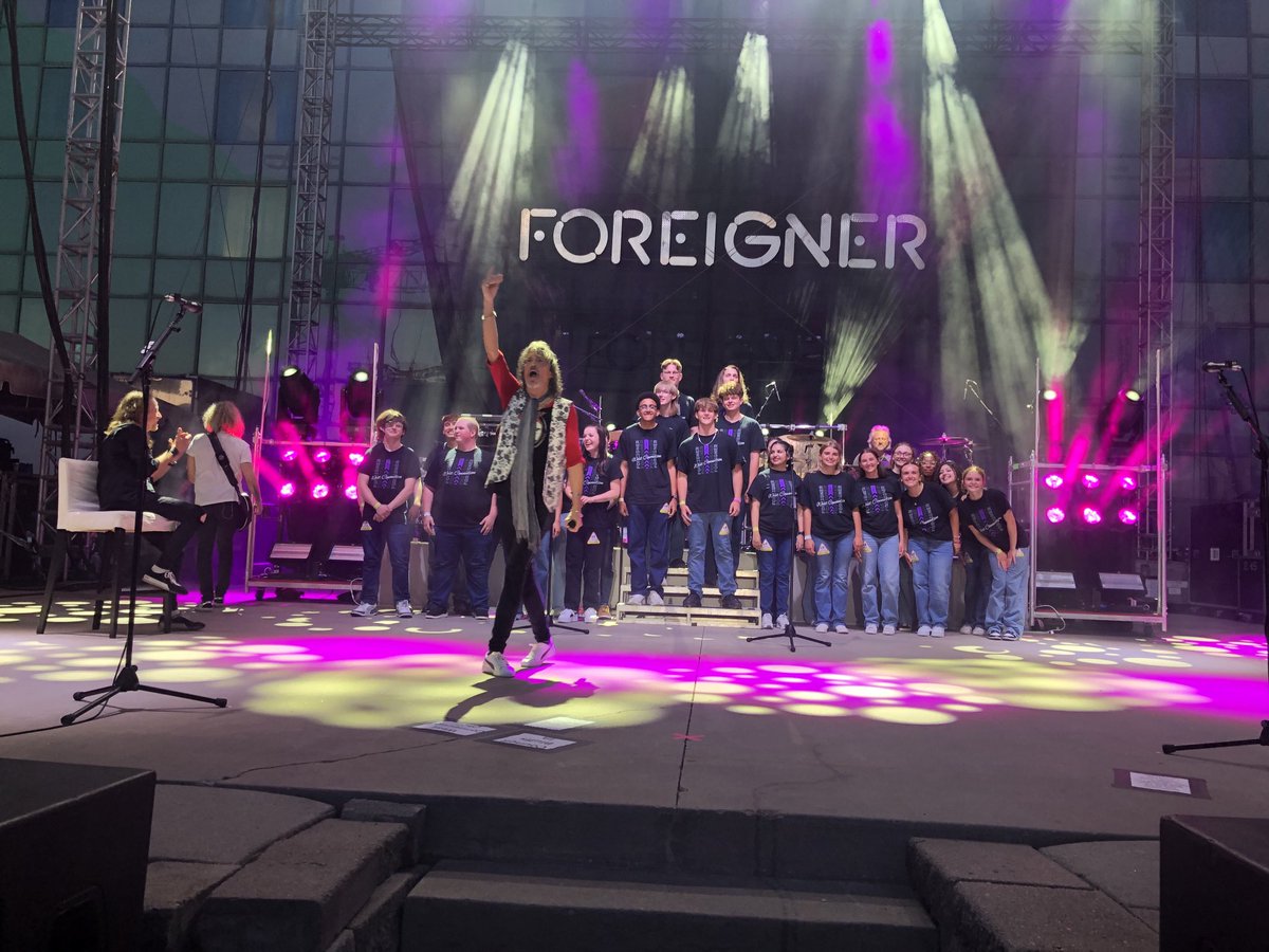 West Connection tweet media