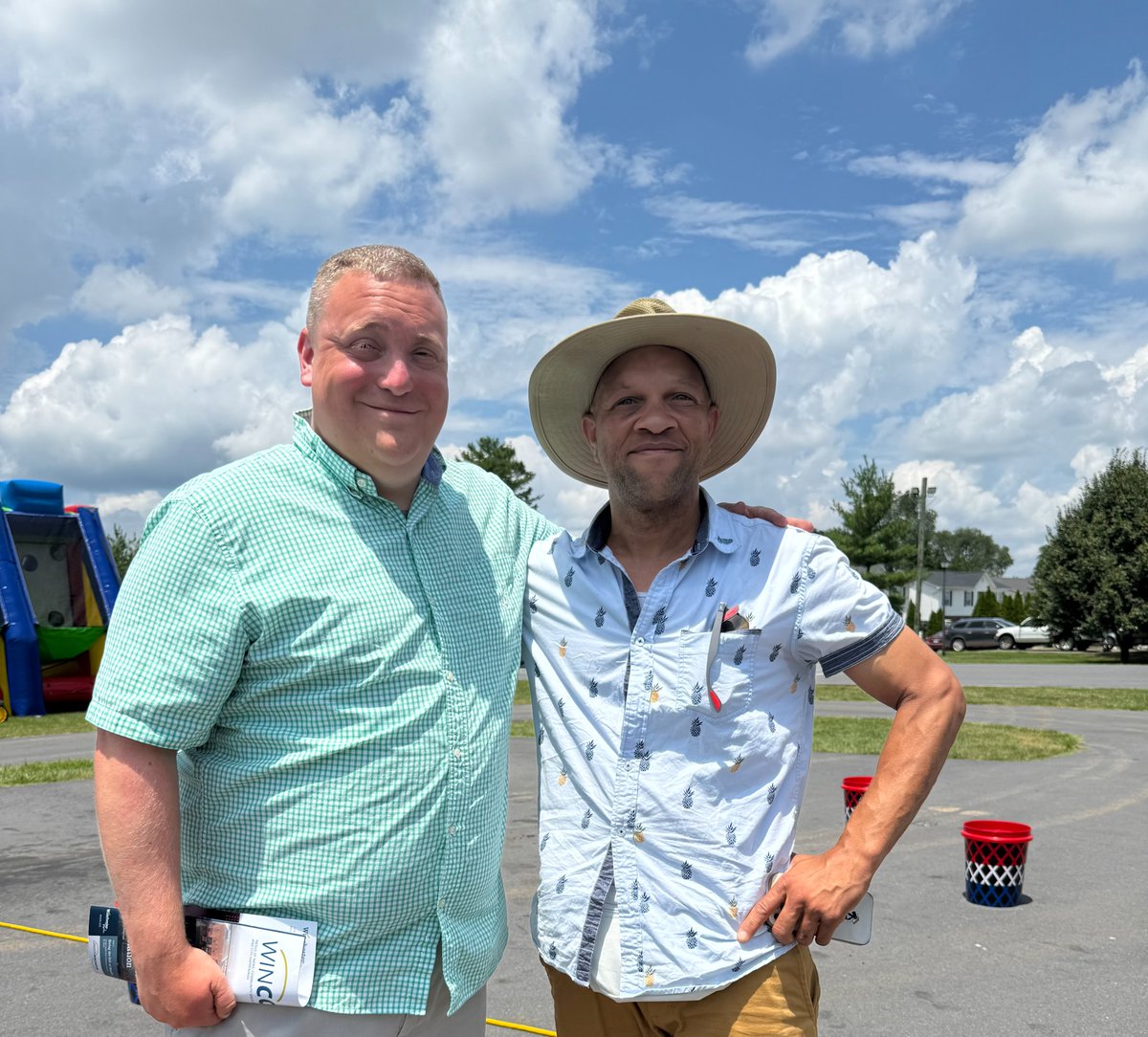 I had a great time at the North End Summer Kickoff at Douglas Park yesterday!

Big thanks to Winchester Police, Sheriff’s deputies, firefighters, and first responders for making it happen. 

As your Delegate, serving those who serve us is my top priority.