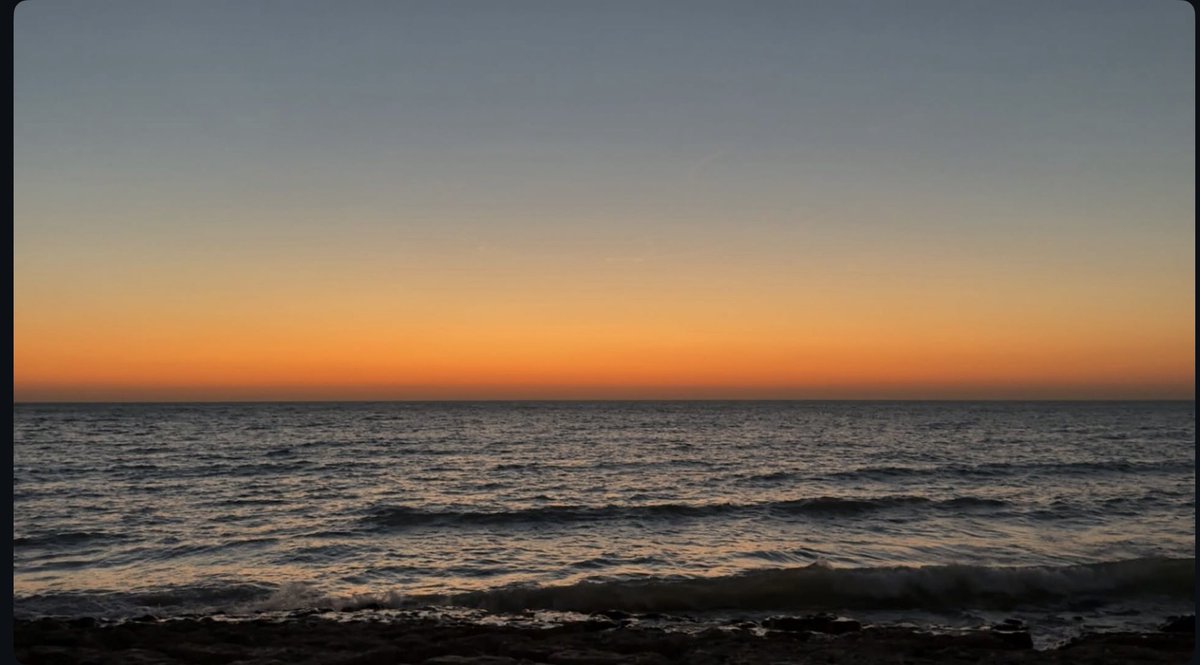 ما أضيق حِيلتُنا و ما أوسع لُطف الله ..🤍