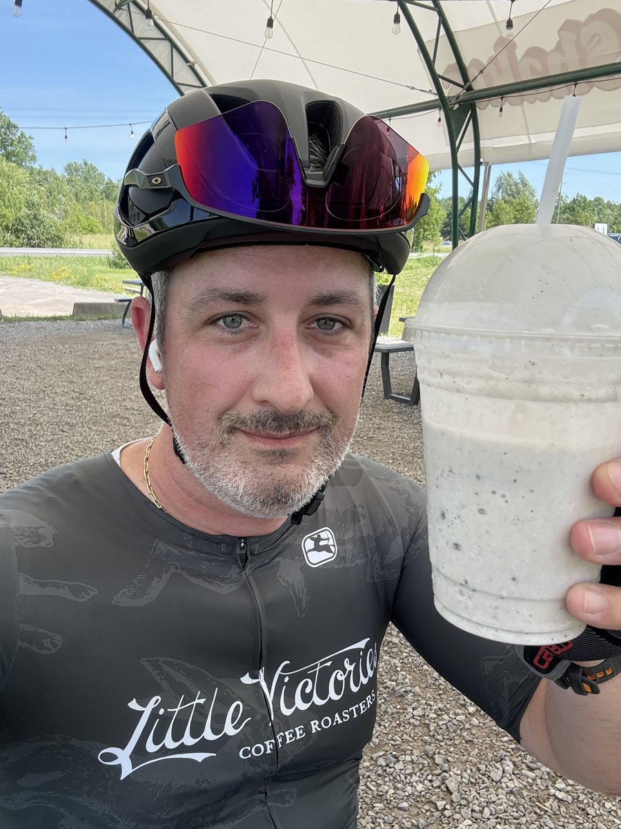 60+kmph headwinds on the way out means I earned an extra treat for lunch.