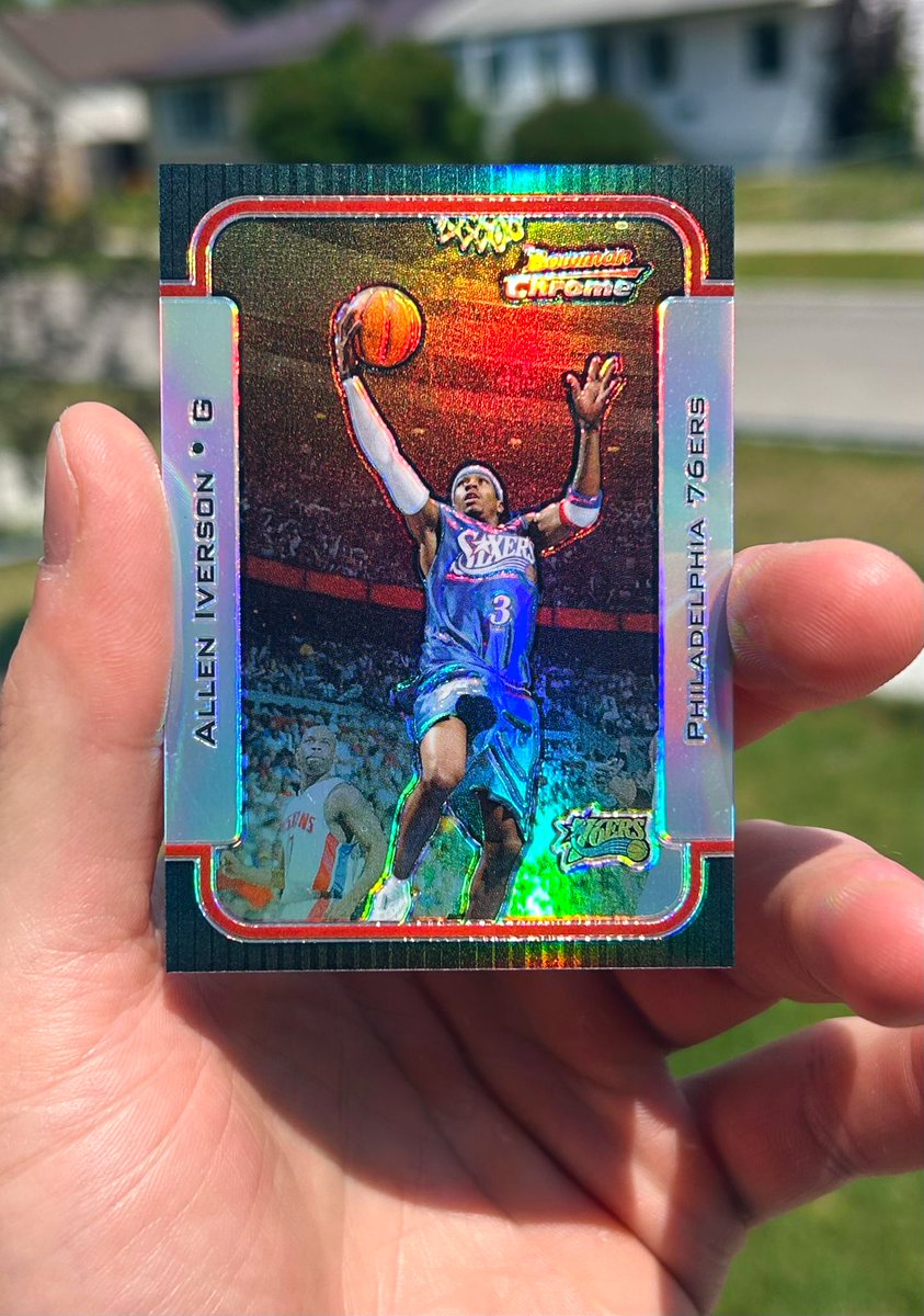 JDrapa's tweet image. Mail day 📫
03 Bowman Chrome Refractor
Iverson in the blue Uni

@CardPurchaser